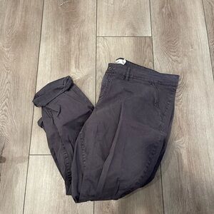 Torrid Gray Capris with Modern Design